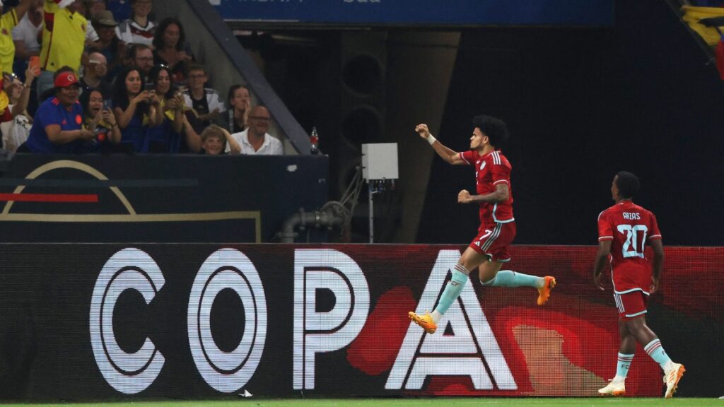 Luis Díaz celebra su gol en la victoria de Colombia 2-0 sobre Alemania | Reuters