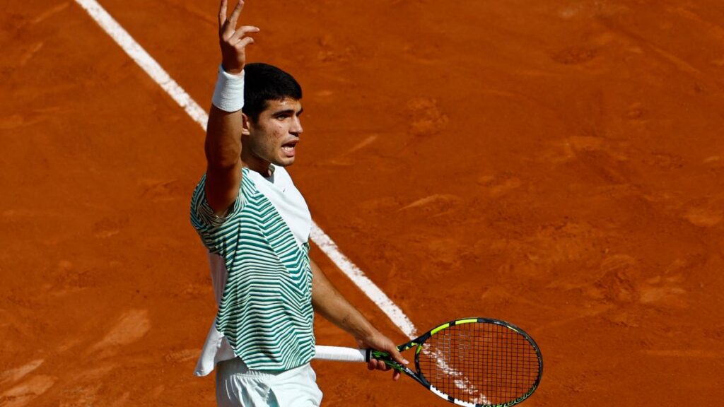 Carlos Alcaraz durante las semis de Rolad Garros ante Djokovic | REUTERS