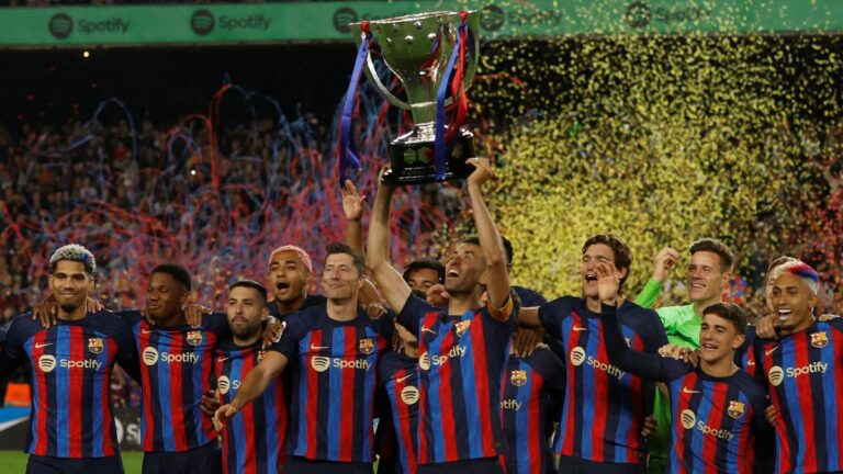 La UEFA notifica al Barcelona que sí podrá hacer parte de la próxima Champions League