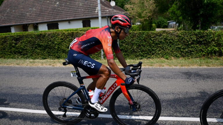 Egan Bernal: “Es la primera carrera, en mucho tiempo, en la que estoy adelante”