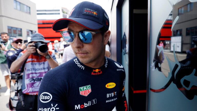 Mark Webber descarta a Checo Pérez en la lucha por el título de la F1: “No hay competencia para Max este año”