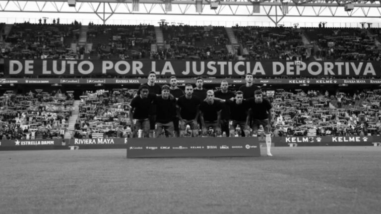 ¡A lo Veracruz! Espanyol de Barcelona no disputa el primer minuto del partido ante Almería como protesta contra el arbitraje