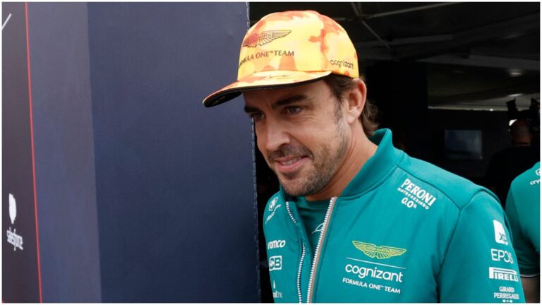 Fernando Alonso, tras la clasificación complicada: “El auto es competitivo incluso con algunos daños”