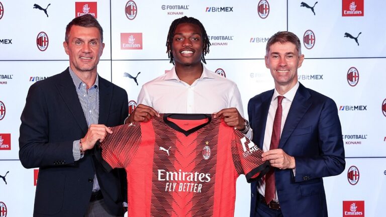 ¡Ya es oficial! Rafael Leao renueva con el Milan hasta 2028