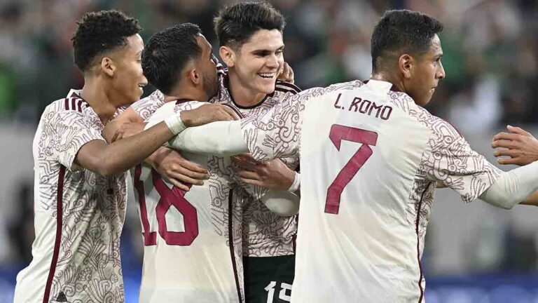 México sufre hasta el último segundo, pero rescata el empate ante Camerún