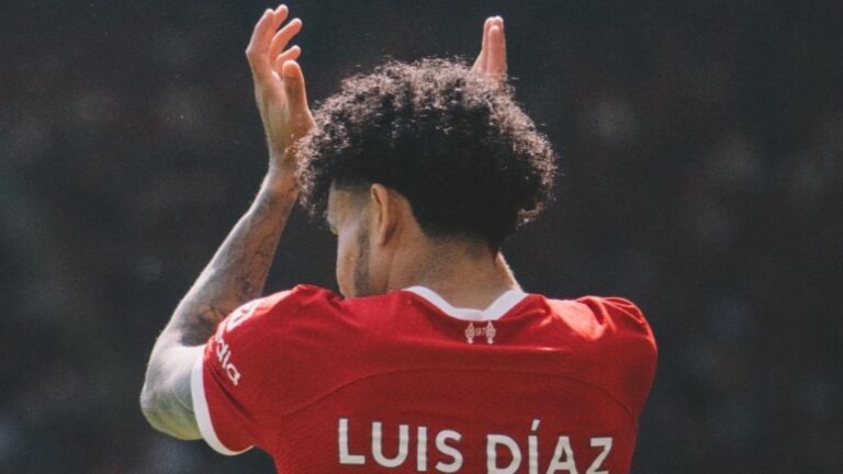 Luis Díaz se lleva otra distinción en Liverpool