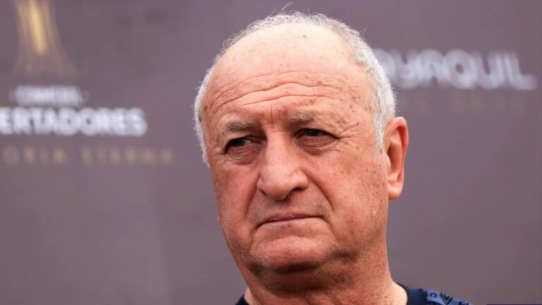 El legendario Scolari sale del retiro para ser nuevo entrenador de Atlético Mineiro