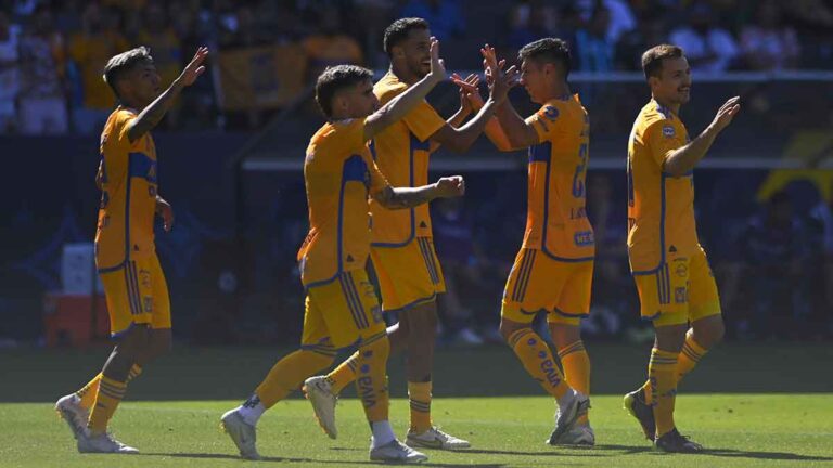 Los Tigres afianzan su gran temporada obteniendo el Campeón de Campeones de la Liga MX