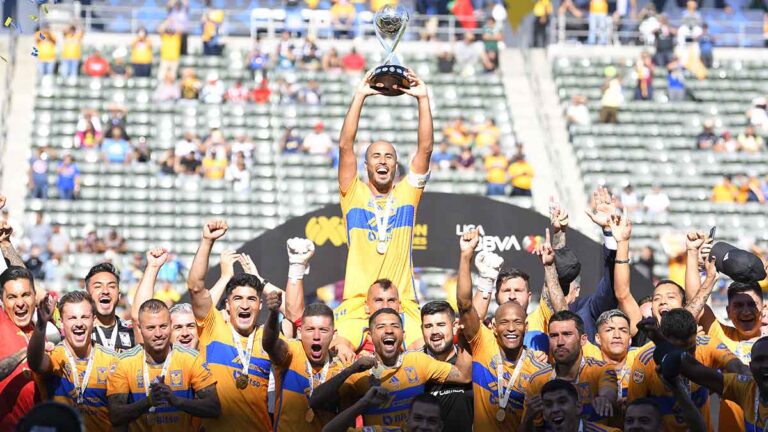 Los Tigres afianzan su gran temporada obteniendo el Campeón de Campeones de la Liga MX