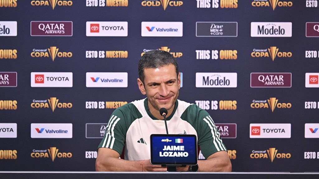 Jaime Lozano se concentra en hacer una buena Copa Oro
