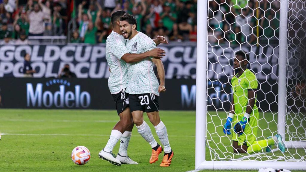 Henry Martín se encontró con el gol ante Haití