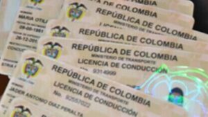 Licencia de conducción digital en Colombia: cómo descargarla, para qué sirve y requisitos en 2025