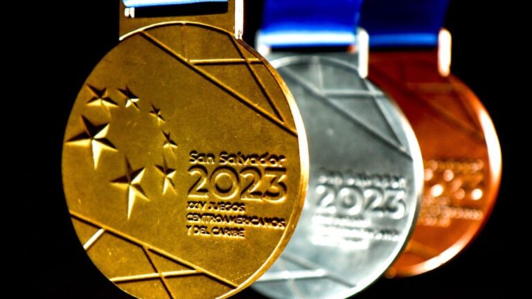 ¿Cuántas medallas se entregan en los Juegos Centroamericanos y cómo son?