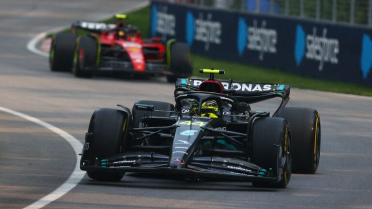 Mercedes hace el 1-2 en una accidentada, larga y lluviosa sesión de Libres 2 en el GP de Canadá; Checo y Verstappen fuera del Top 5