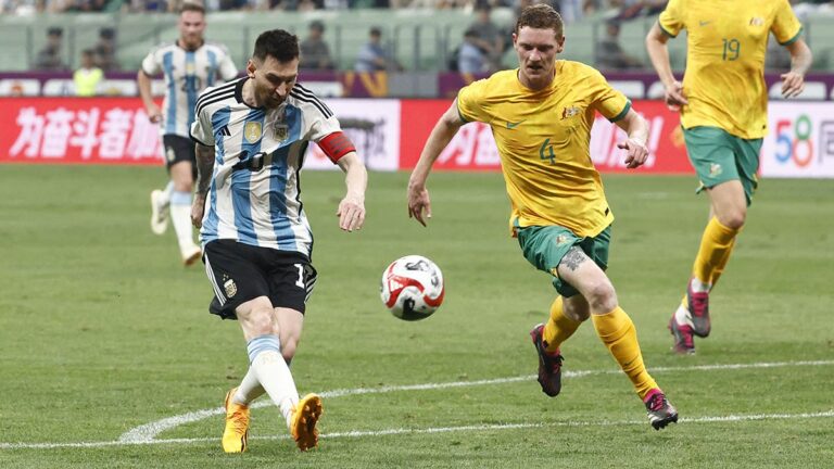 ¡China se pinta de Albiceleste! Messi hace el gol más rápido de su carrera en triunfo de Argentina