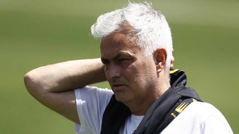 Mourinho, suspendido 4 partidos en torneos UEFA tras su berrinche contra Anthony Taylor tras la final de la Europa League
