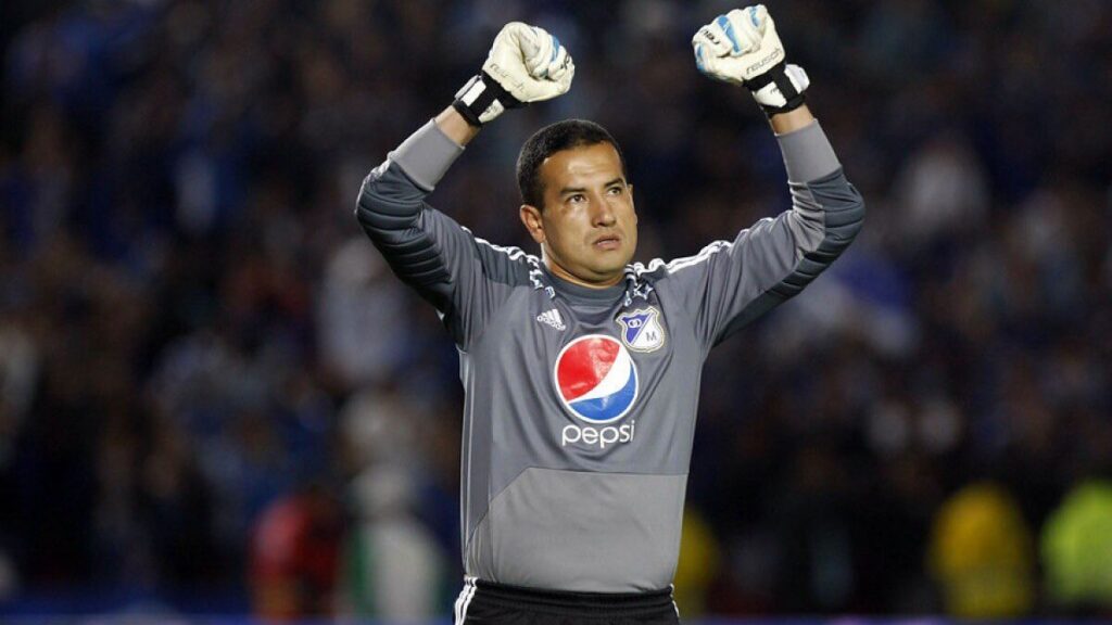 Nelson Ramos, en un partido de Millonarios. - @NelRamosOficial.