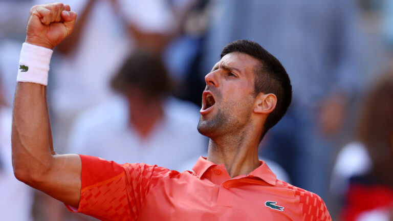 Novak Djokovic mete miedo en Roland Garros