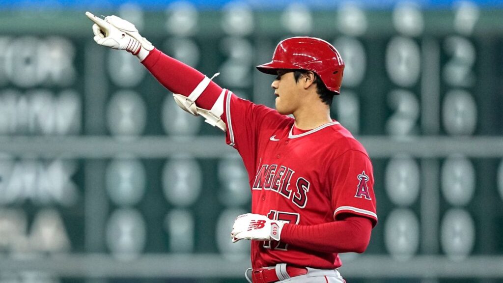 Ohtani produce y evita la barrida de Astros a Angels