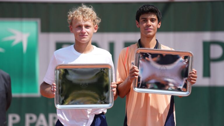 Rodrigo Pacheco se proclama campeón de Roland Garros en dobles juniors junto a Yaroslav Denim