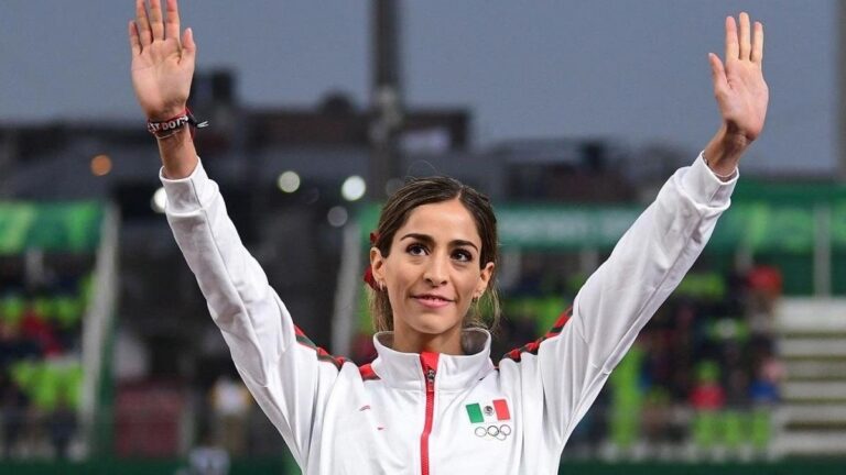 Paola Morán se cuelga la medalla de plata en los 400 m y consigue su pase al Mundial de Budapest