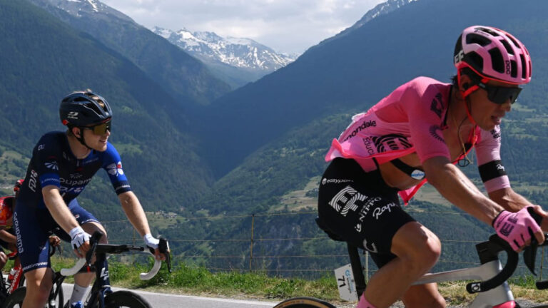 Rigoberto Urán cede terreno en la Vuelta a Suiza