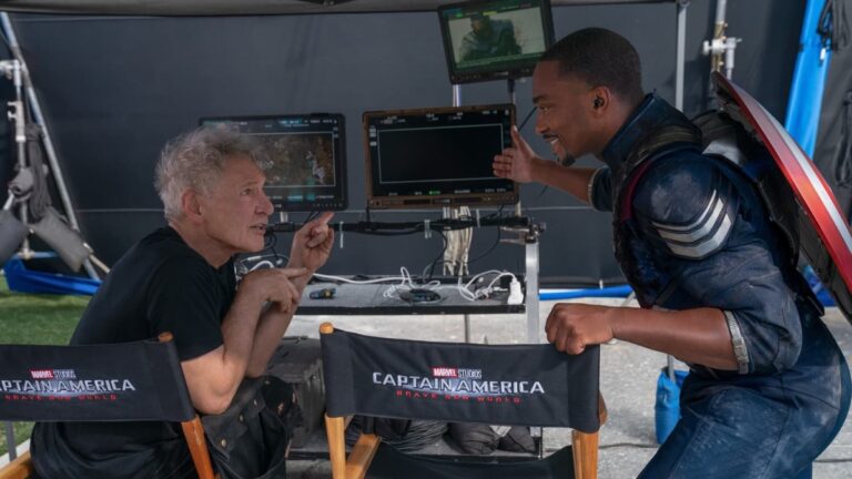 Anthony Mackie y Harrison Ford en el set de Captain America: Brave New World, el nuevo nombre de la cinta