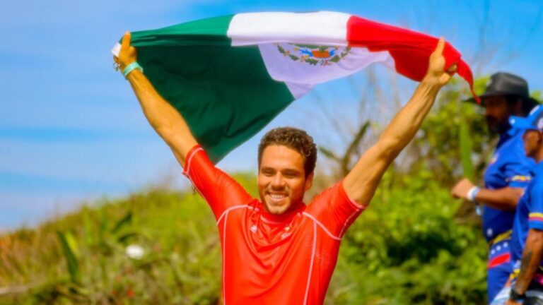 Sebastián Williams conquista el primer oro para México en el surf de San Salvador 2023