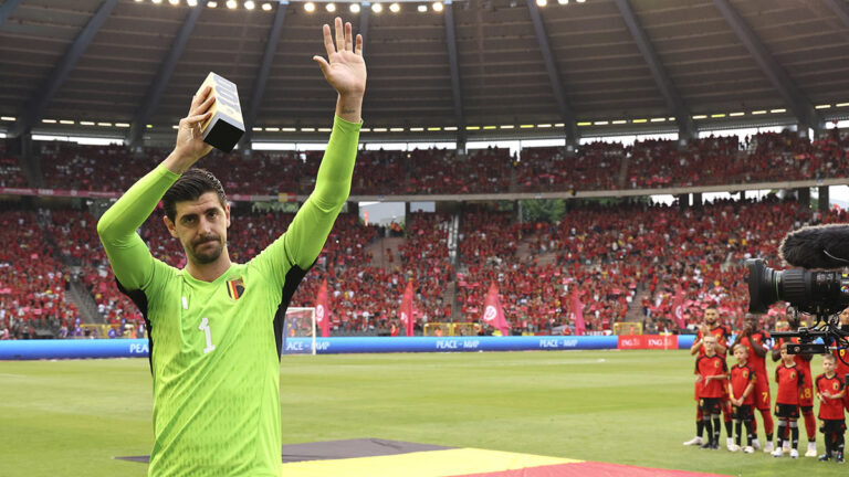 ¡Thibaut Courtois abandona a Bélgica! Se baja de eliminatorias de la Euro por la capitanía