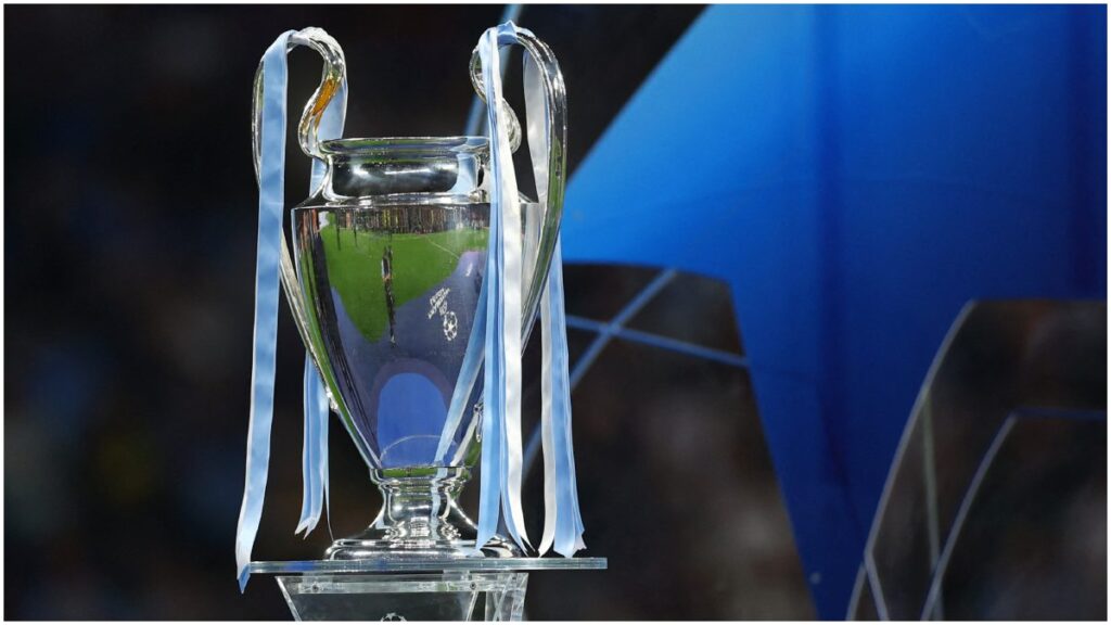 Replica Trofeo Champions League, Copa Orejona Campeones
