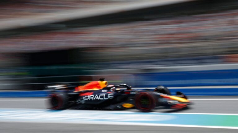 Max Verstappen domina el primer día de actividad en el GP de España