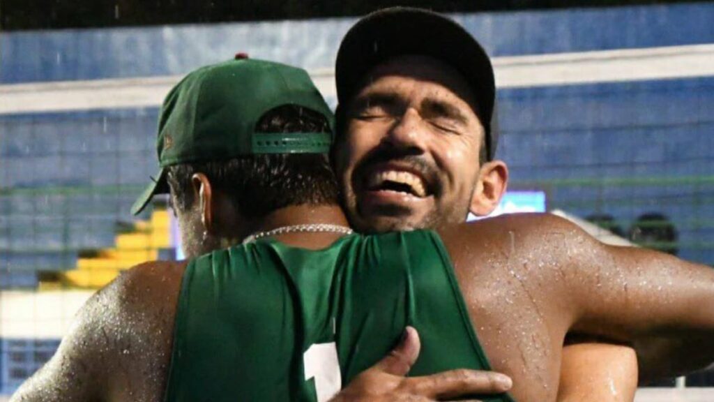 Juan Virgen y Miguel Sarabia van por el oro en la final del voleibol de playa | @CONADE