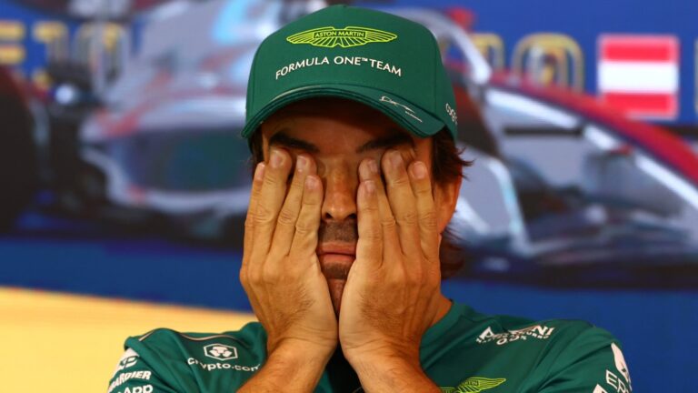 Fernando Alonso, molesto con la Sprint Race: “Hay una gran desventaja por el reglamento”