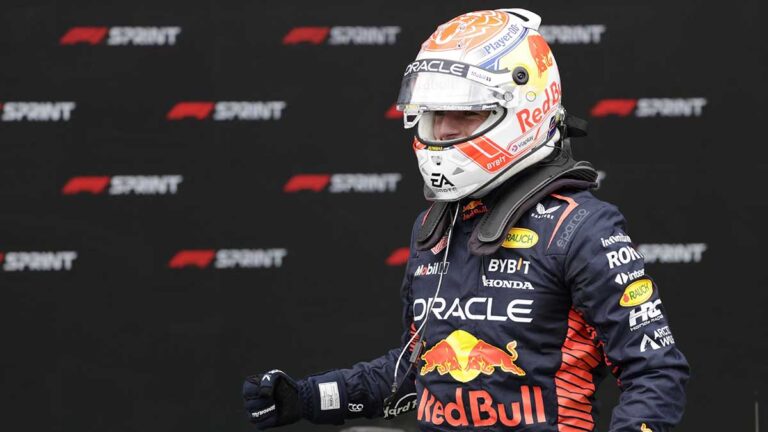 Max Verstappen y el pleito con Checo Pérez: “No hace falta armar una historia sobre esto, o quizás los medios lo necesiten”