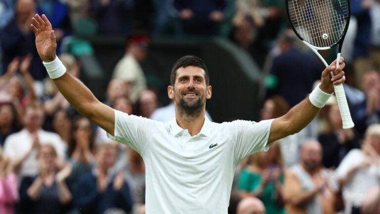 Djokovic avanza a una nueva final de Wimbledon y agranda su leyenda