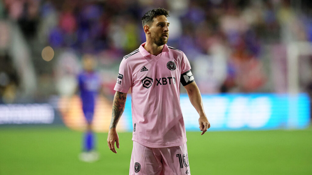 Messi hace por fin se debut con el Inter Miami