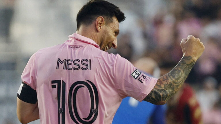 Leo Messi marca un doblete con el Inter Miami y se convierte en la pesadilla de Brad Guzan