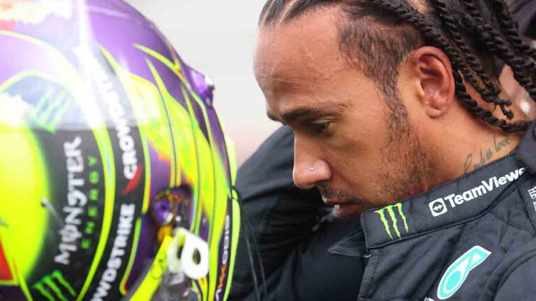 Lewis Hamilton se defiende: “Checo fue bastante lento, no fue intencional, pero los demás lo vieron diferente”