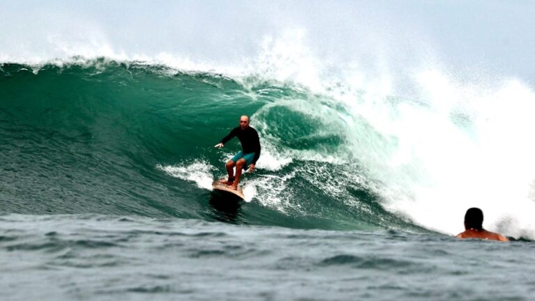 Una película para entender cómo un marplatense logró que el surf sea olímpico