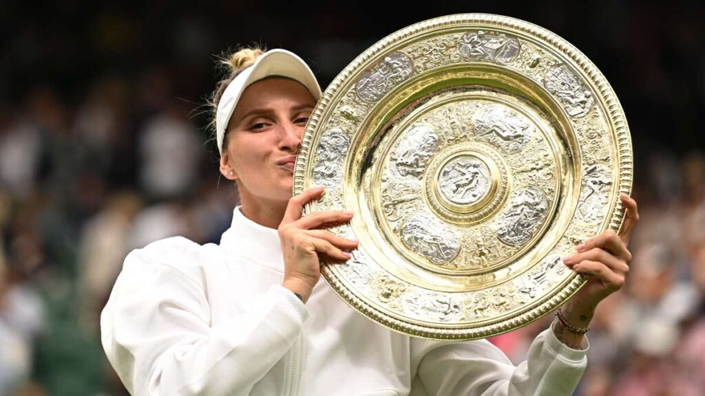 Marketa Vondrousova, gana su primer Grand Slam | Reuters