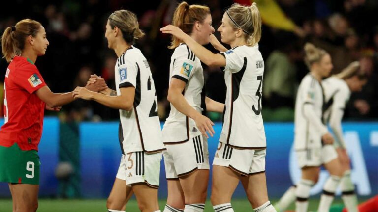Copa Feminina: goleadas, hat-trick de Ary Borges e recorde de Marta (e de  faltas) marcam o dia #5, copa do mundo feminina