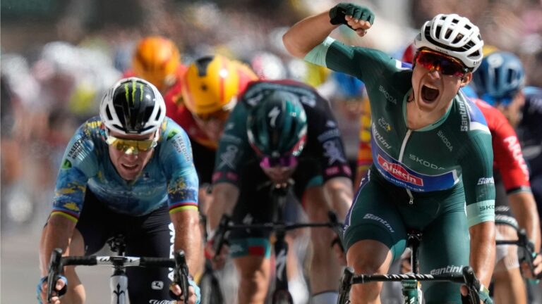 Philipsen asegura su tercera etapa ganada en el Tour de France; Vingegaard sigue en la cima