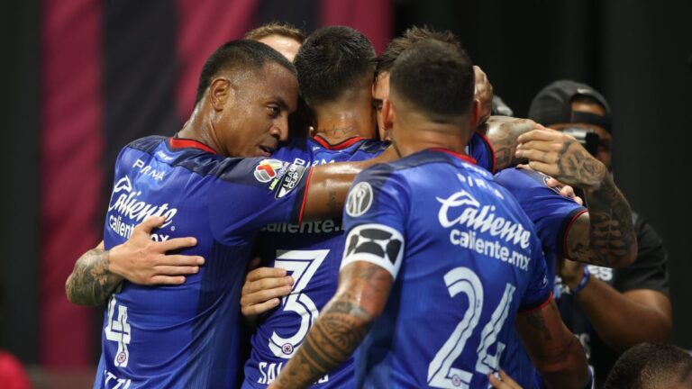 Cruz Azul evita un fracaso monumental y avanza en la Leagues Cup tras vencer a Atlanta United en penales