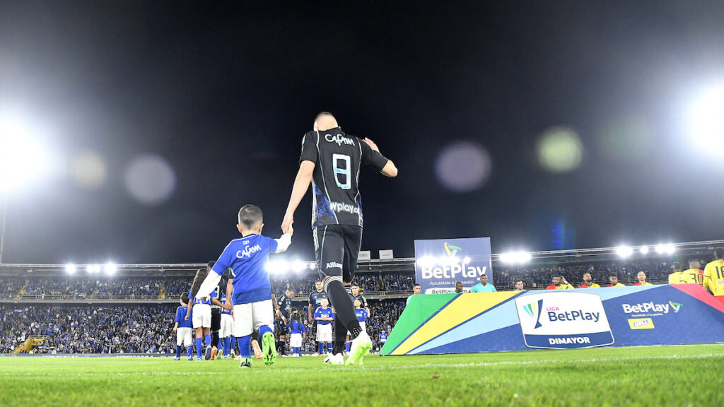 Un partido de Millonarios. - Vizzor Image.