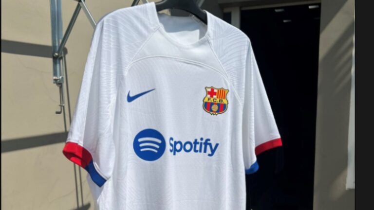 Estreno de Hollywood para el polémico uniforme blanco del Barça