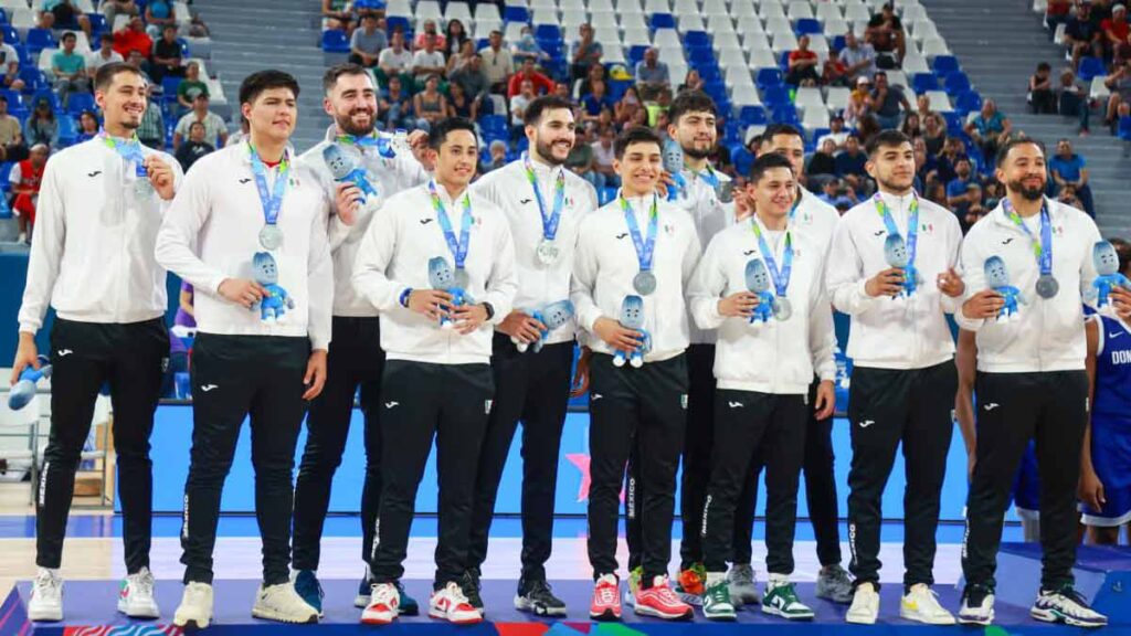 México se queda con la plata en el básquetbol de los Juegos Centroamericanos | @COM_Mexico