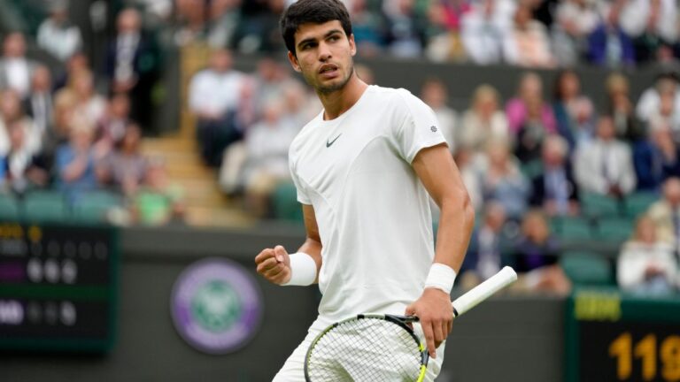 Carlos Alcaraz y Andy Murray avanzan con comodidad a la siguiente ronda de Wimbledon