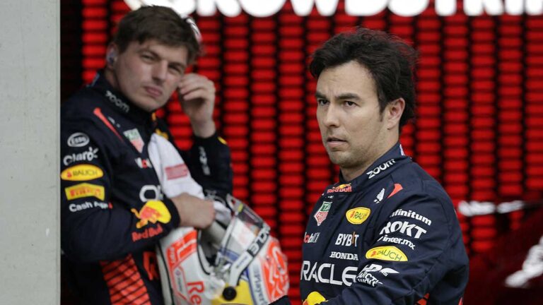 Checo Pérez sobre pelea con Max Verstappen: “No lo vi en la parte de la curva 2, sin embargo, está todo bien”