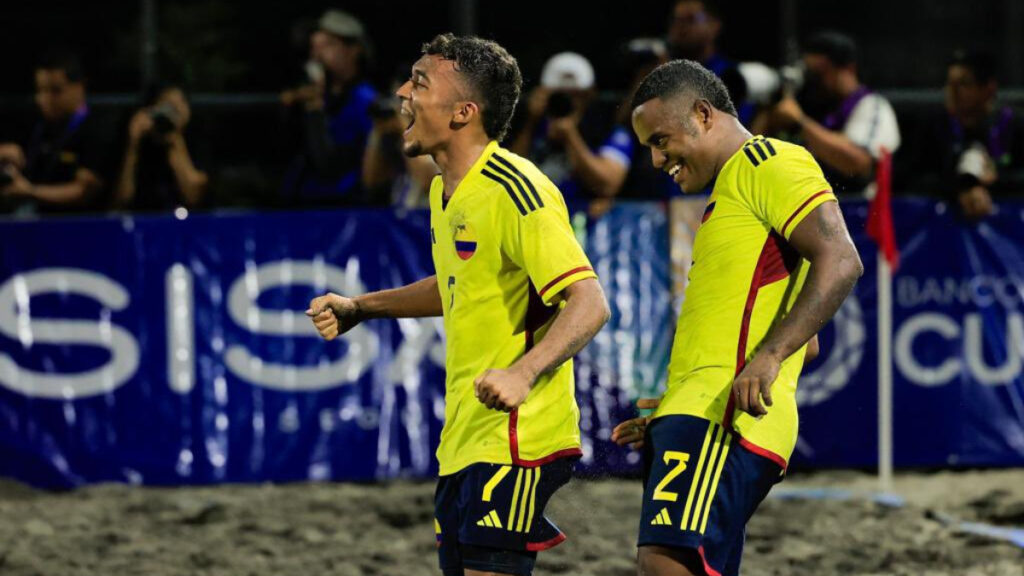 Jugadores de Colombia celebran un gol. - @SSalvador2023.