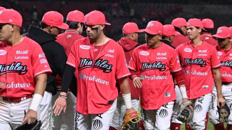Mariachis y Diablos Rojos reciben multa económica por pelea en el Estadio Alfredo Harp Helú